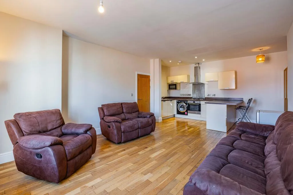 2 bedroom flat for rent