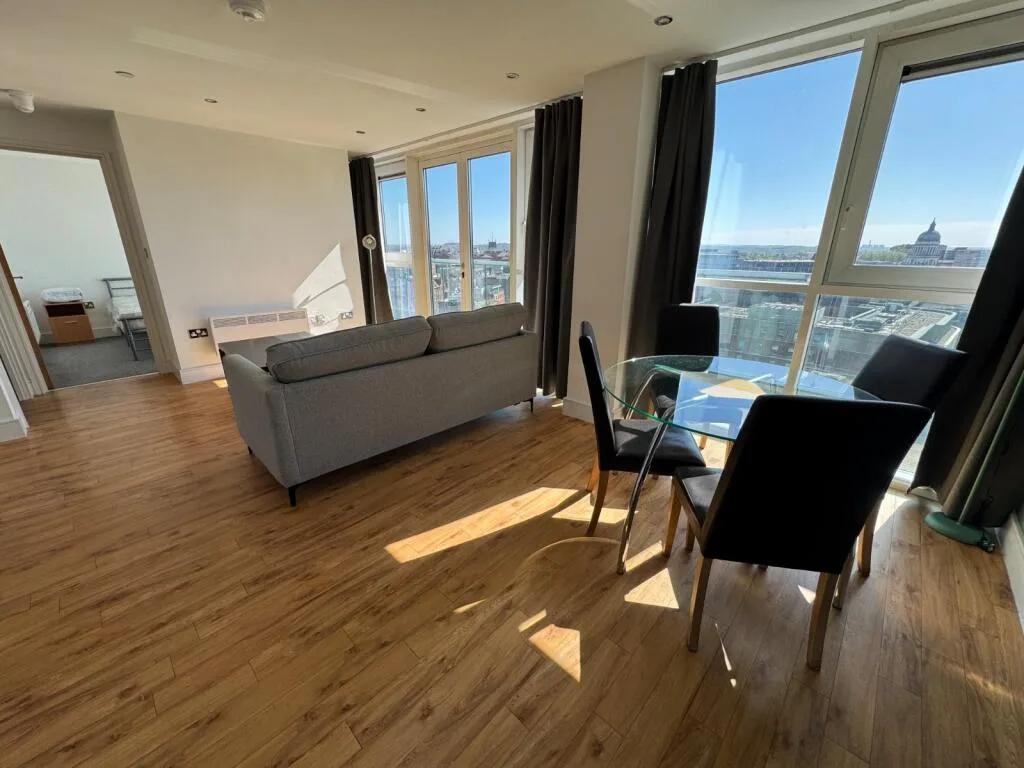 2 bedroom flat for rent