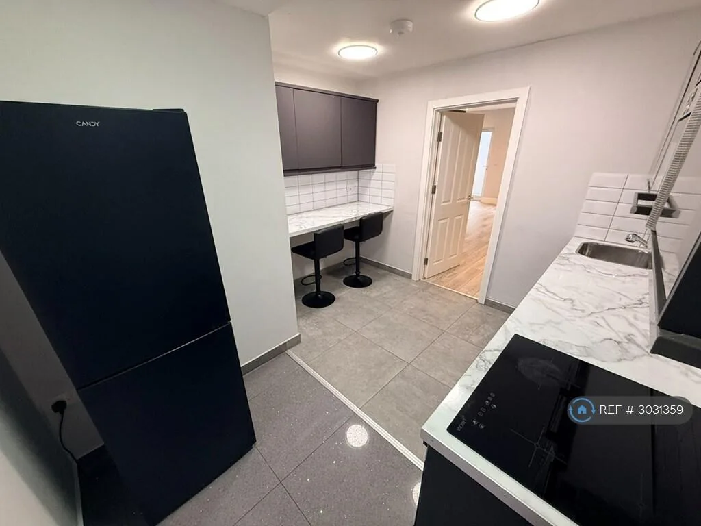 Studio flat for rent
