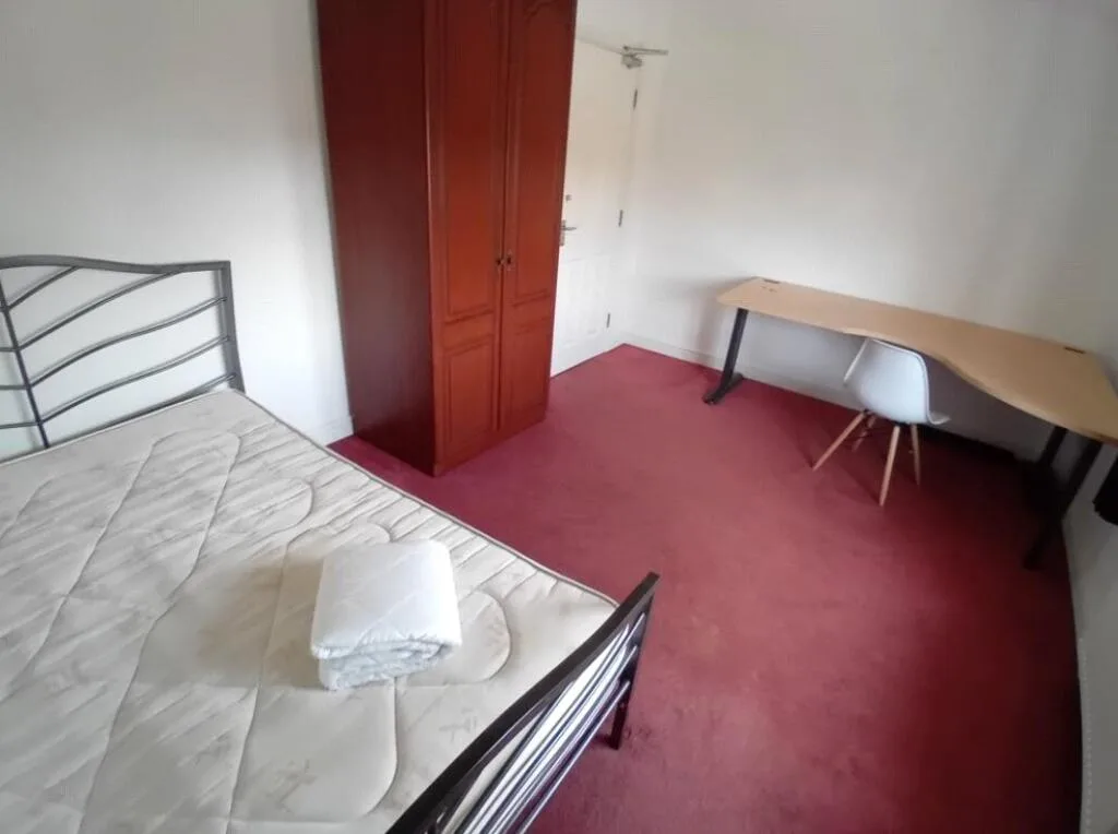 4 bedroom maisonette for rent