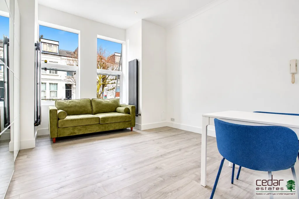 Studio flat for rent