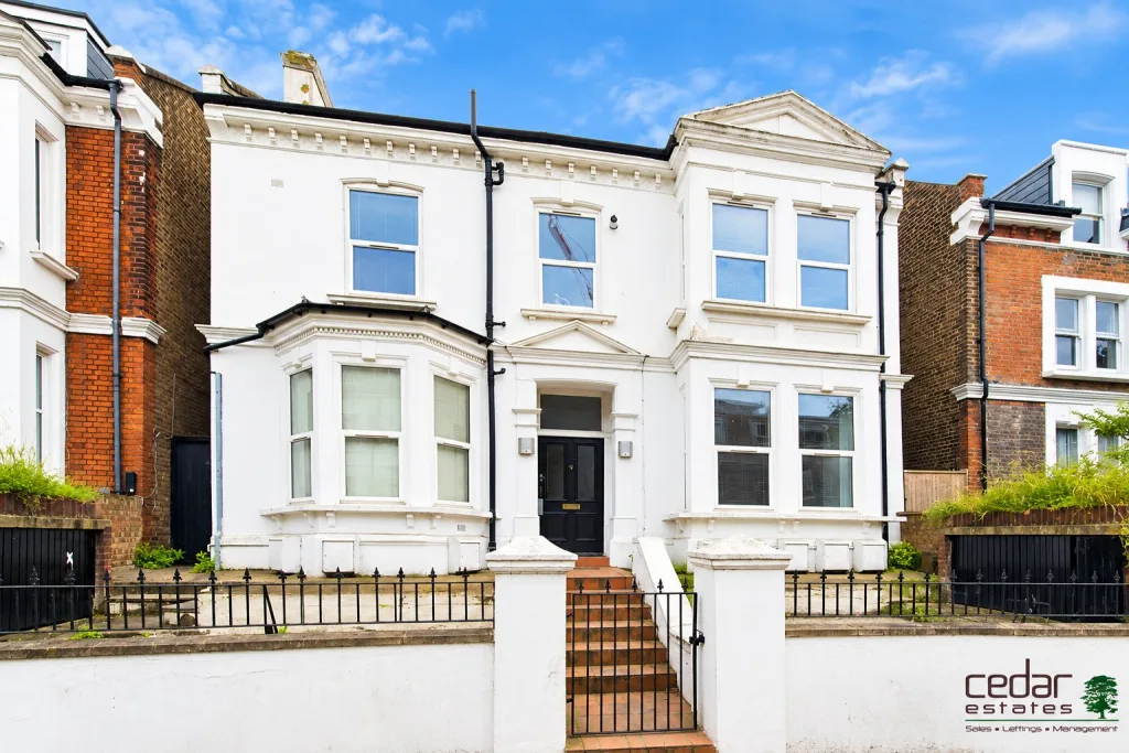 Studio flat for rent