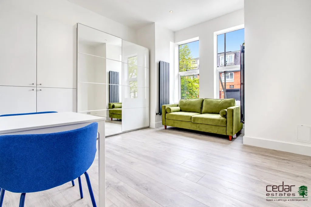 Studio flat for rent