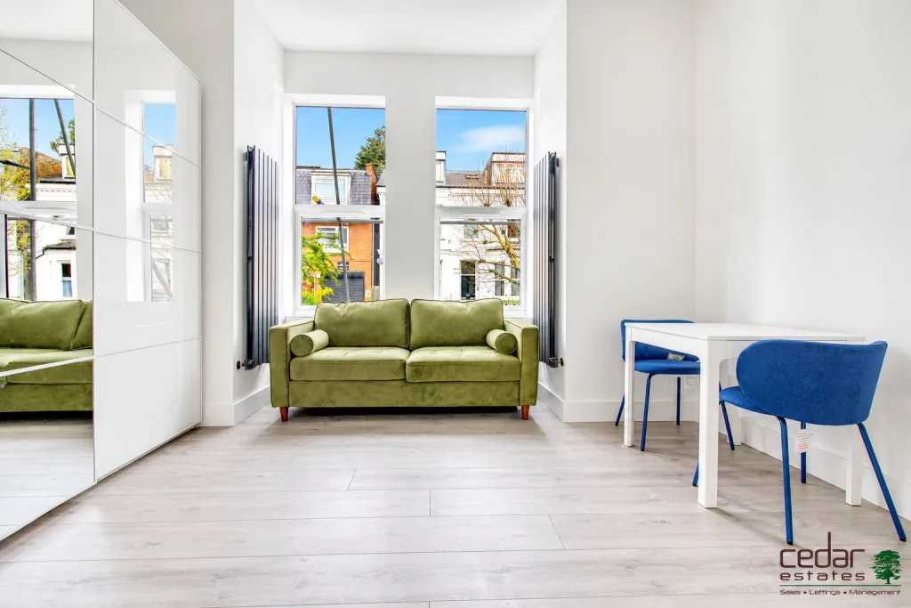 Studio flat for rent