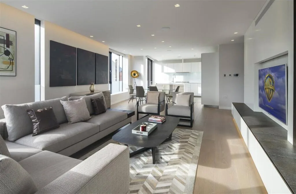 3 bedroom detached house for rent