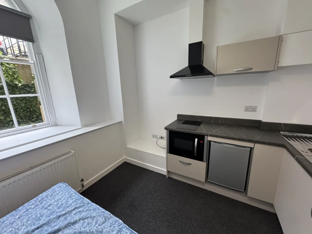 Studio apartment for rent