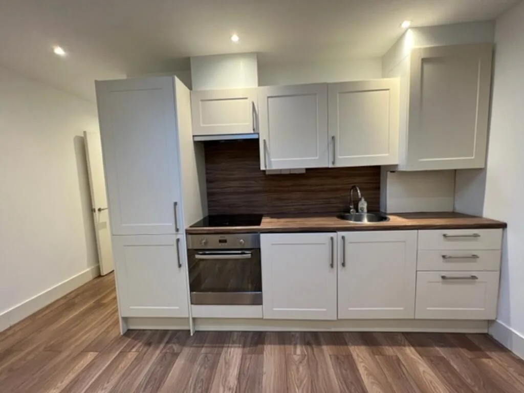1 bedroom ground floor flat for rent