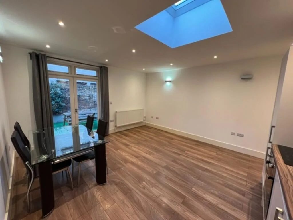 1 bedroom ground floor flat for rent
