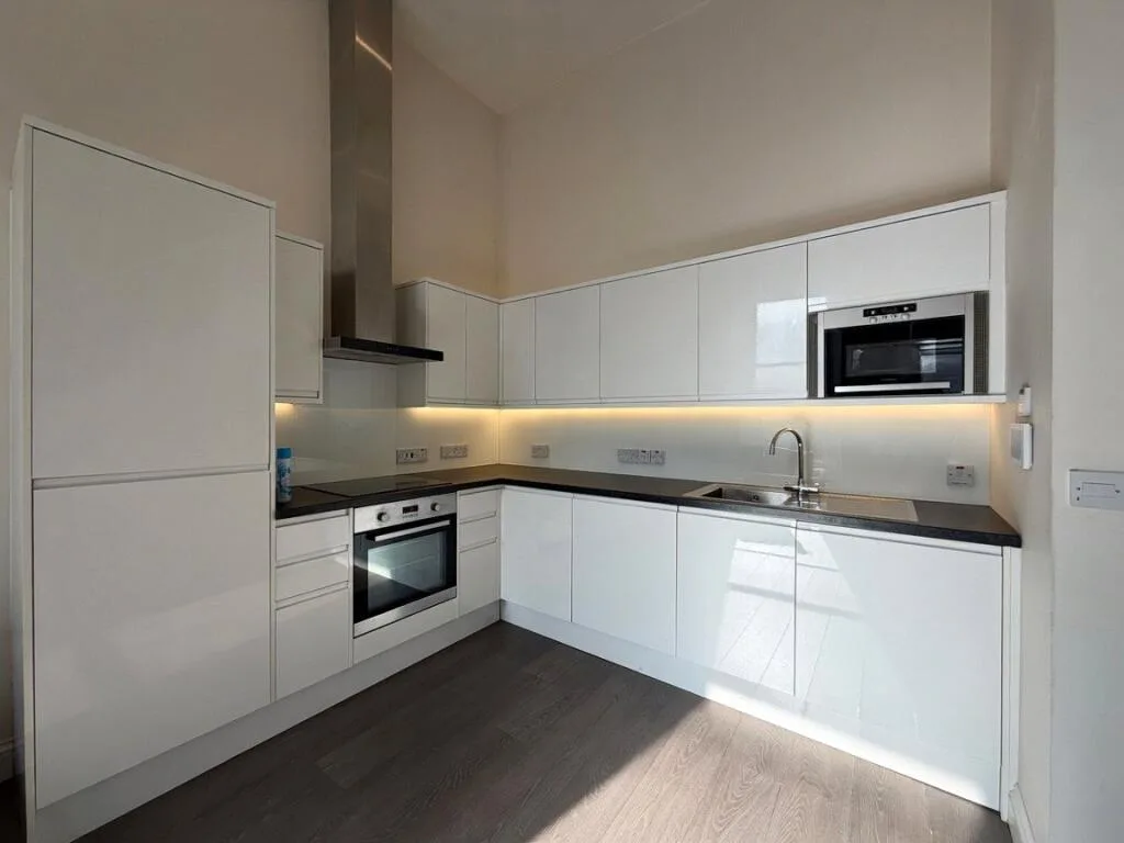 2 bedroom duplex for rent