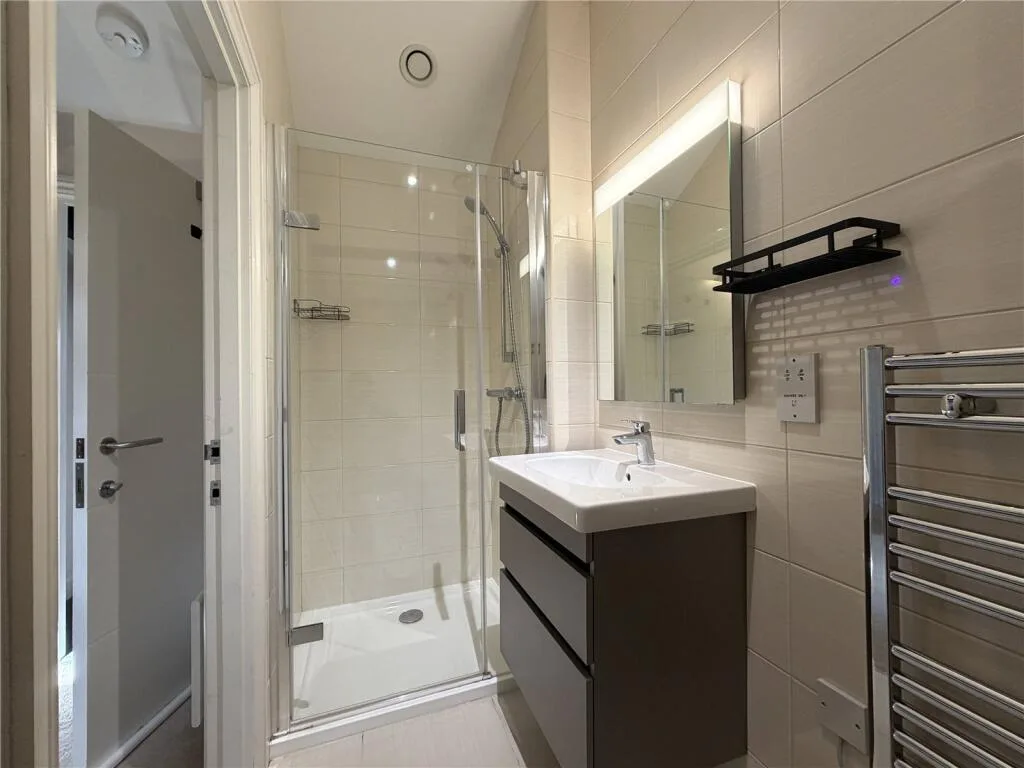 2 bedroom duplex for rent