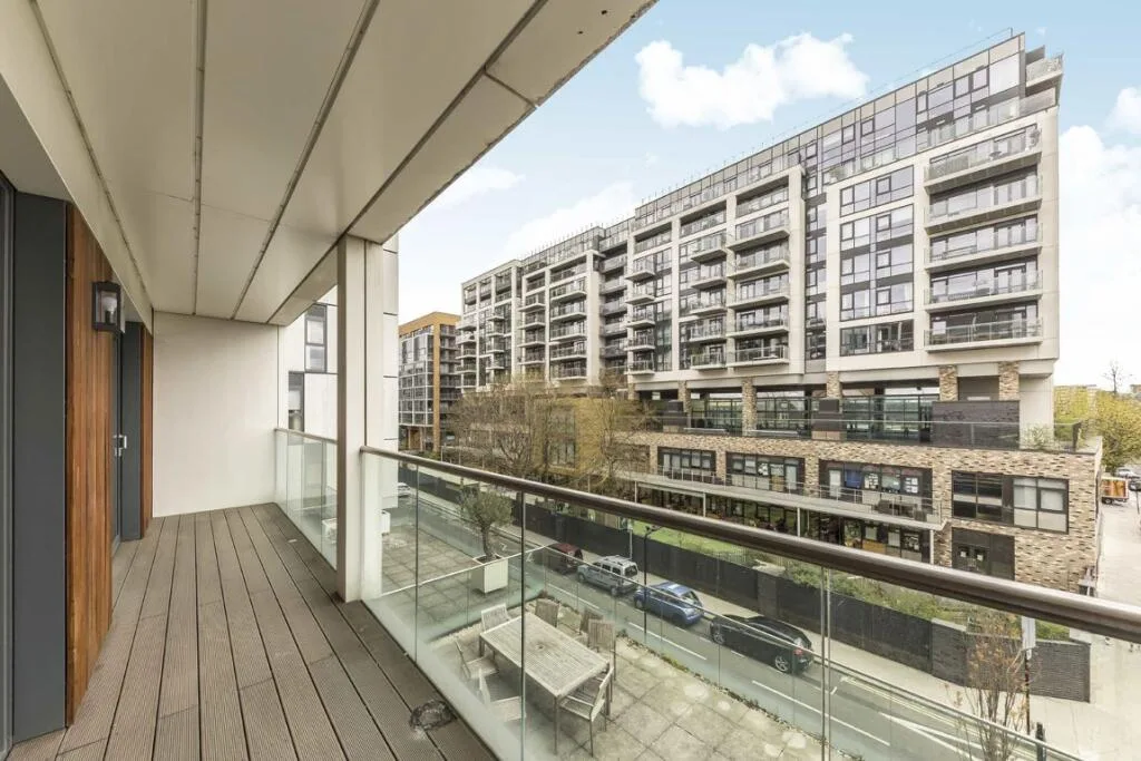 3 bedroom flat for rent
