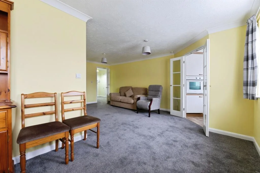 1 bedroom retirement property for rent