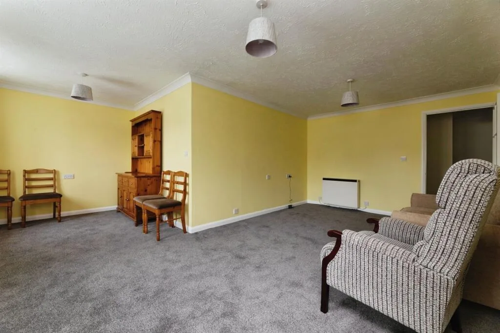 1 bedroom retirement property for rent