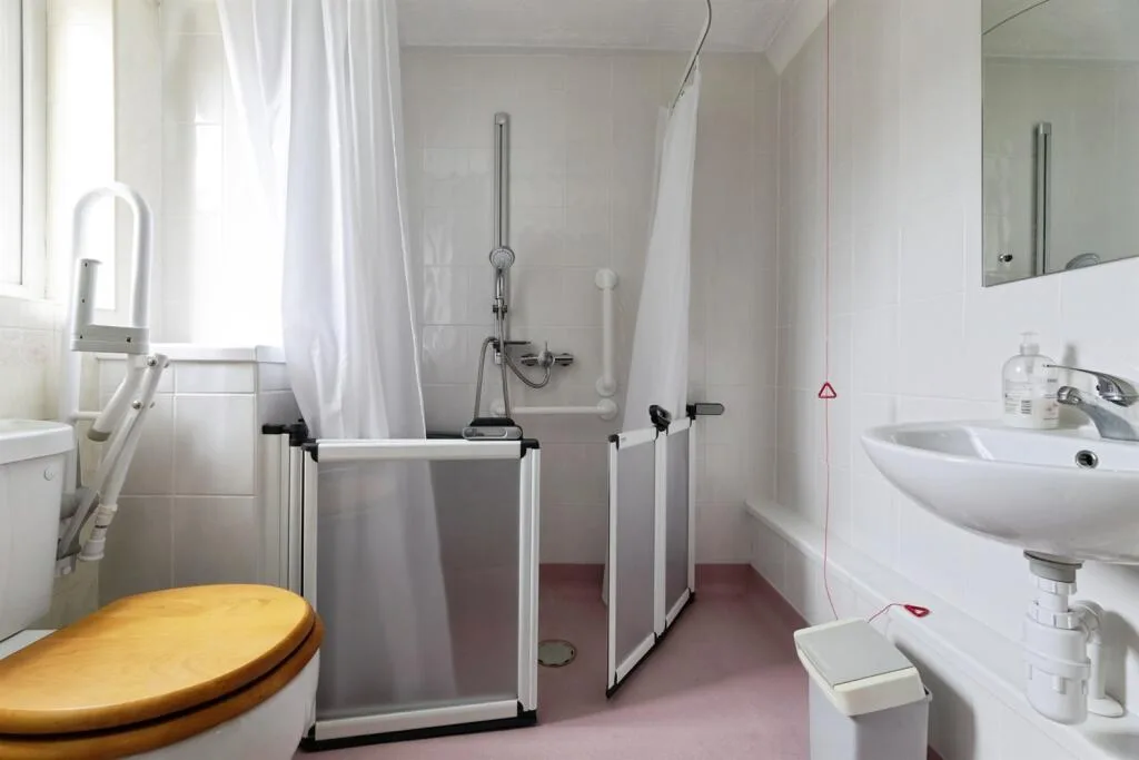 1 bedroom retirement property for rent