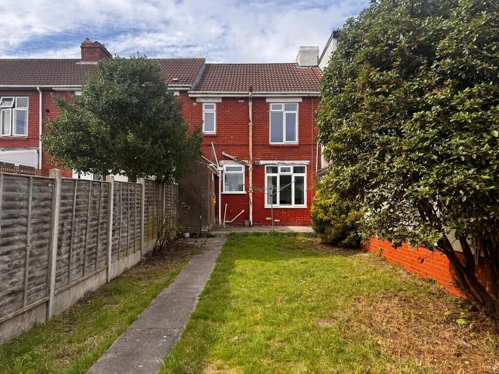 4 bedroom terraced house for rent
