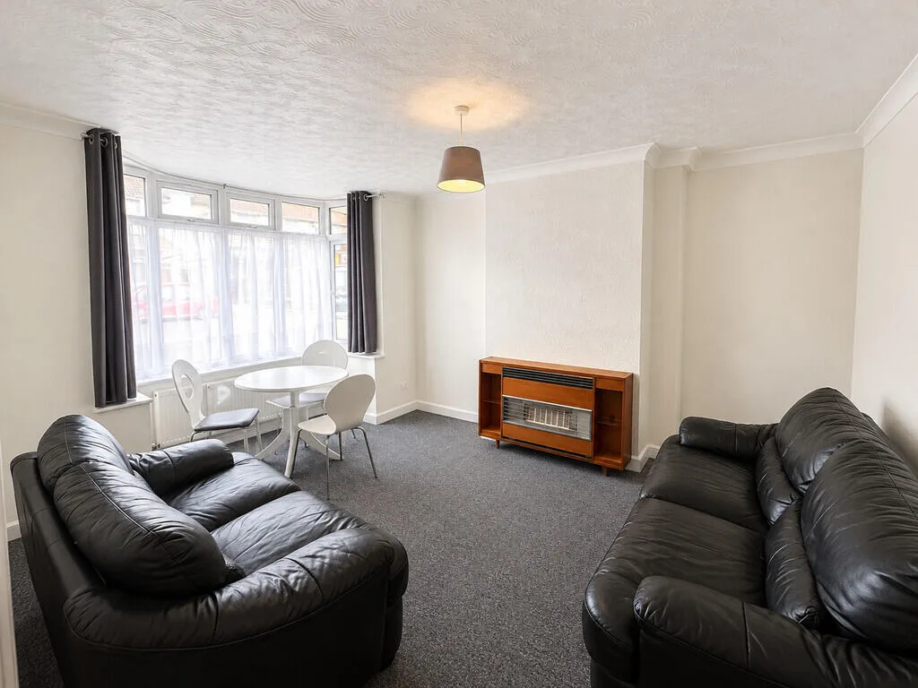 4 bedroom terraced house for rent
