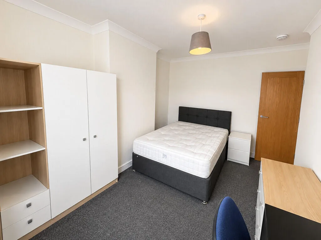 4 bedroom terraced house for rent