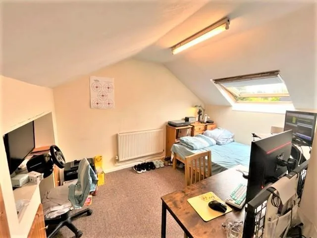 4 bedroom flat for rent