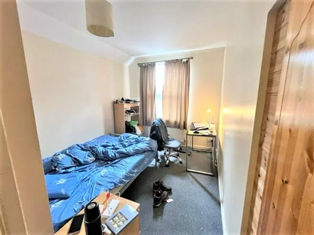 4 bedroom flat for rent