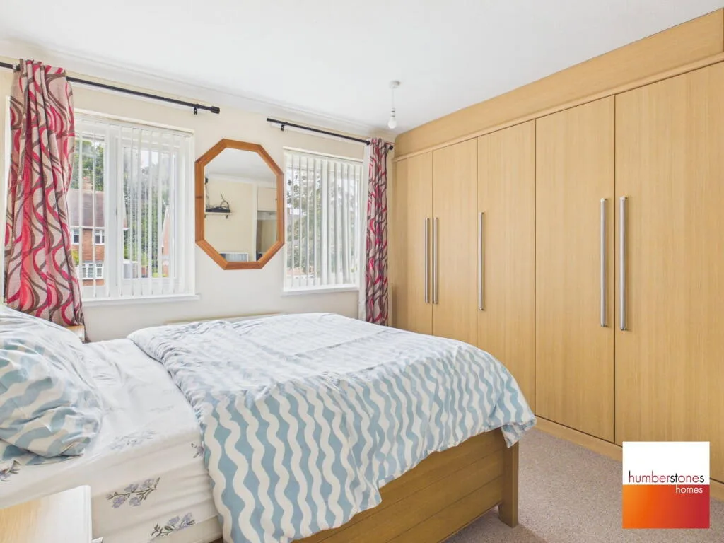 3 bedroom semi-detached house for rent