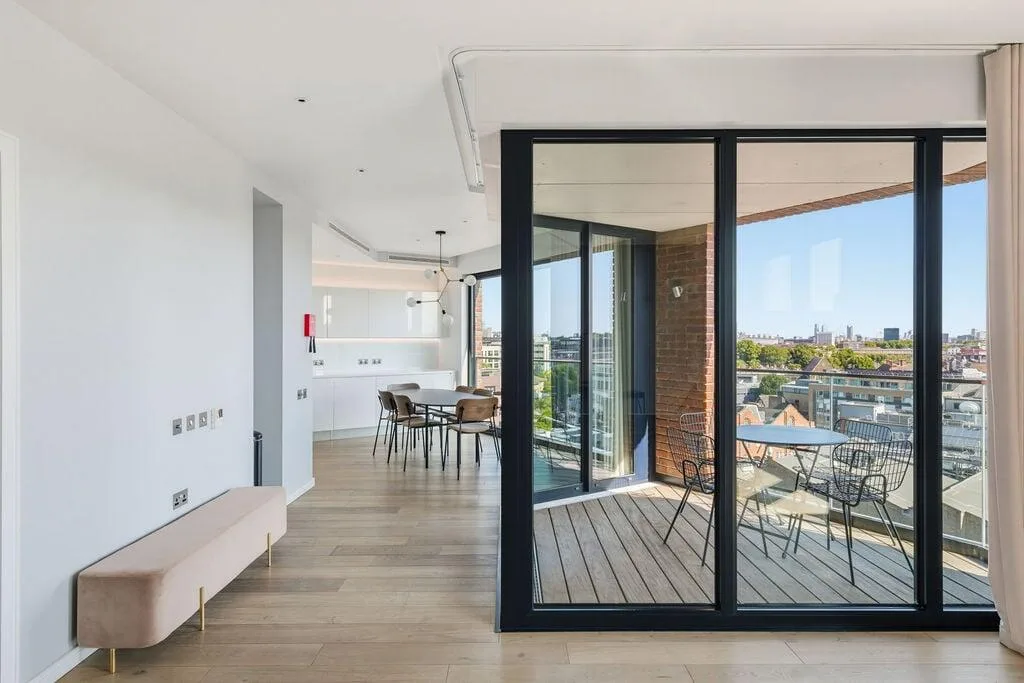 3 bedroom flat for rent