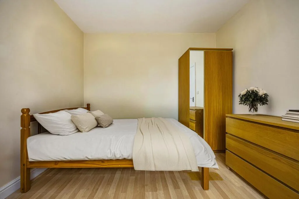 1 bedroom semi-detached house for rent