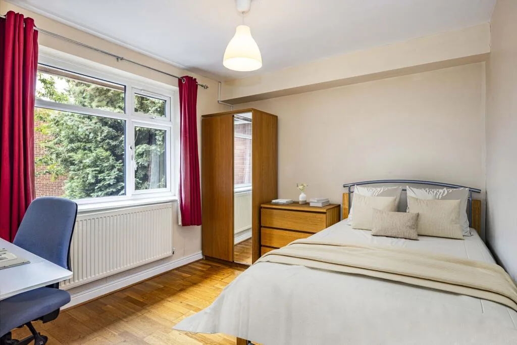 1 bedroom semi-detached house for rent