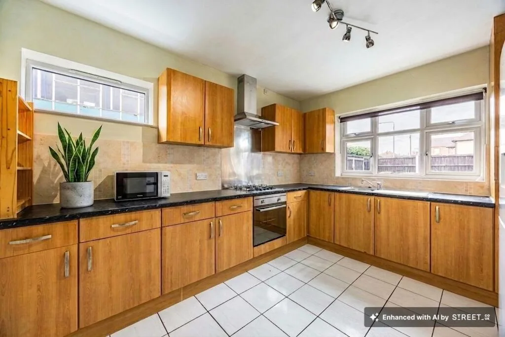 1 bedroom semi-detached house for rent