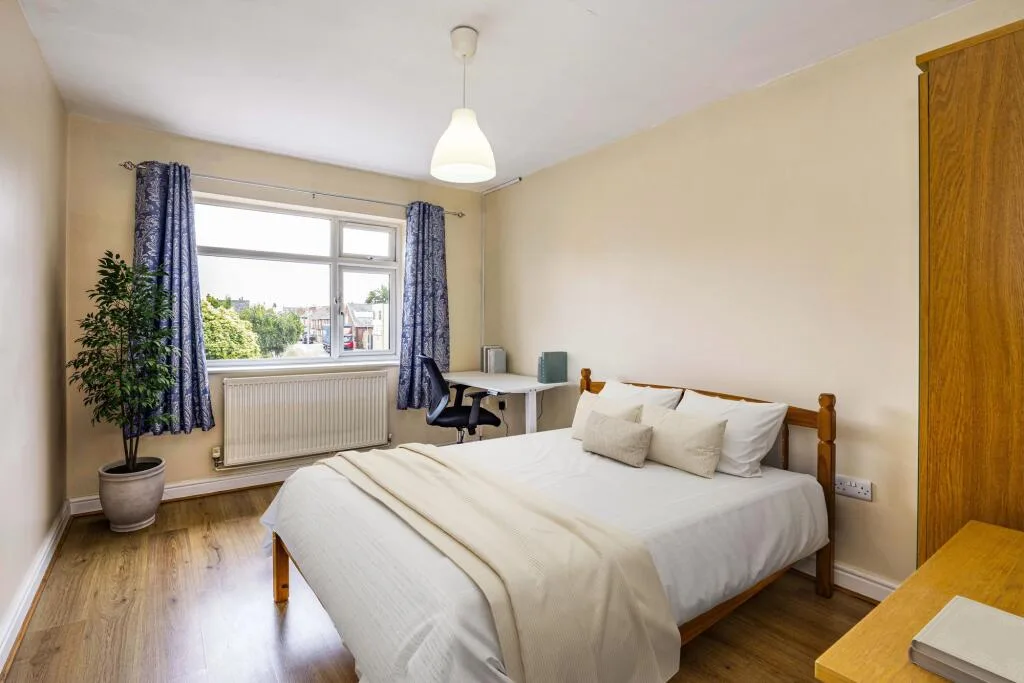 1 bedroom semi-detached house for rent