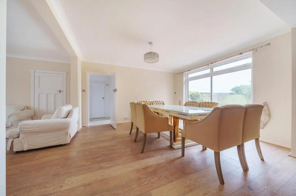 4 bedroom detached house for rent