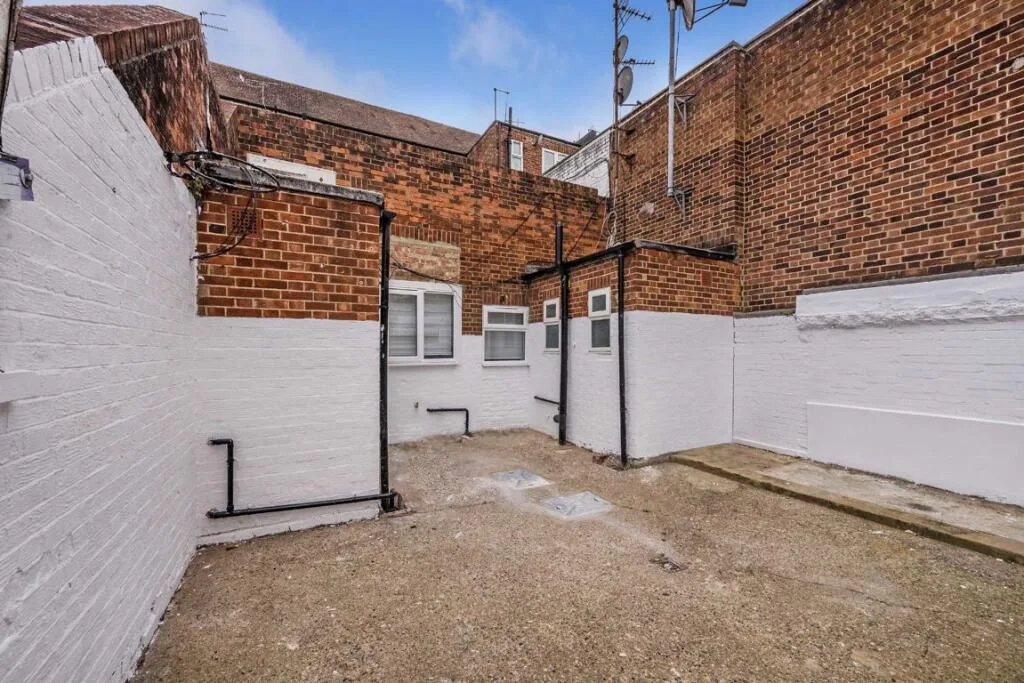1 bedroom flat for rent