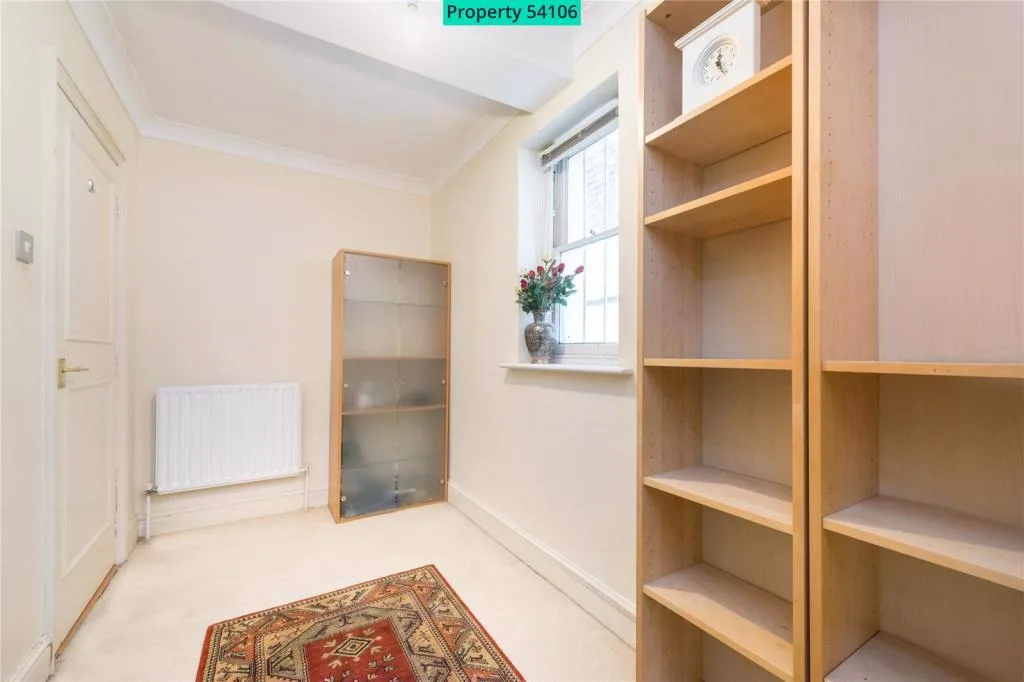 2 bedroom ground floor flat for rent