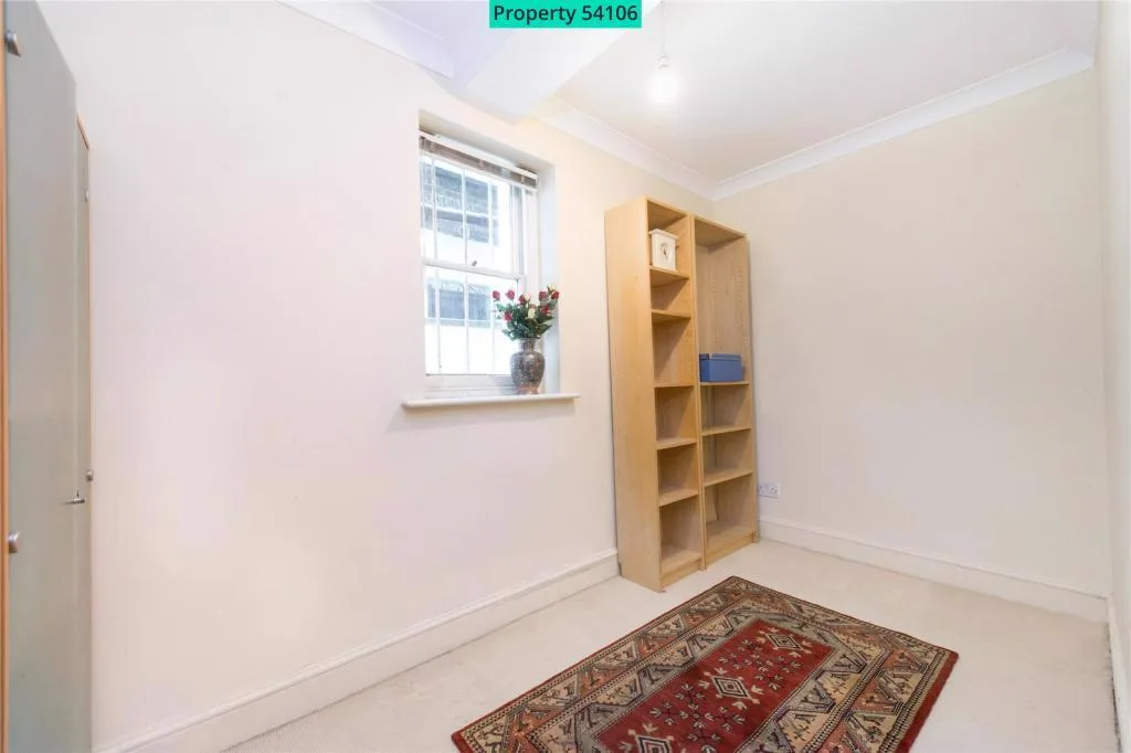 2 bedroom ground floor flat for rent