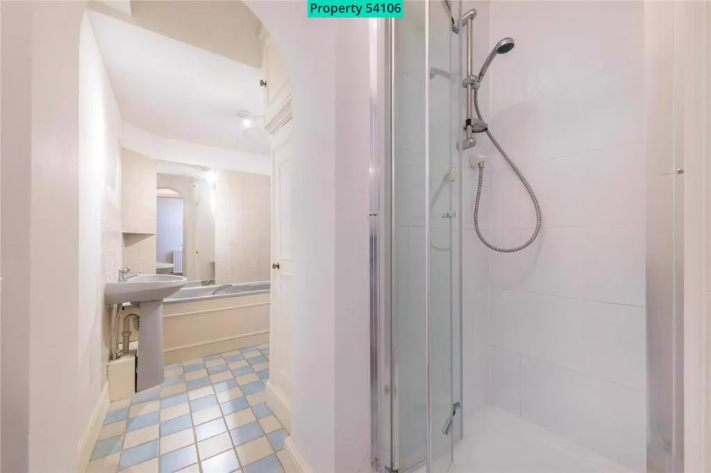 2 bedroom ground floor flat for rent
