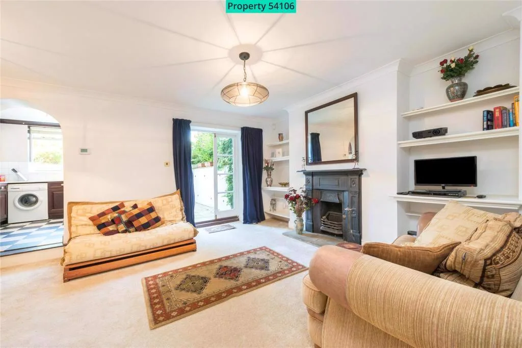 2 bedroom ground floor flat for rent