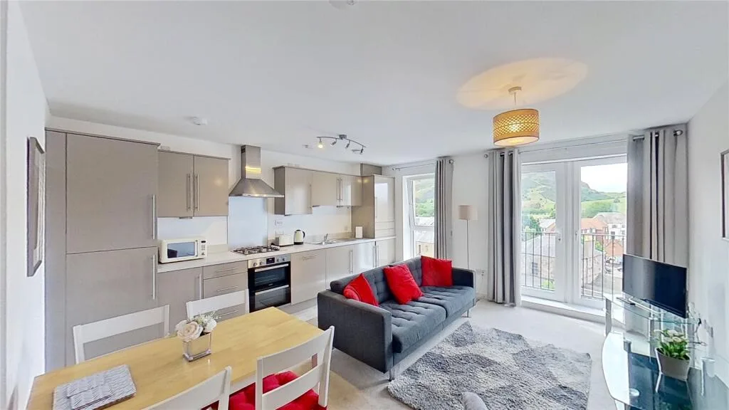 2 bedroom flat for rent
