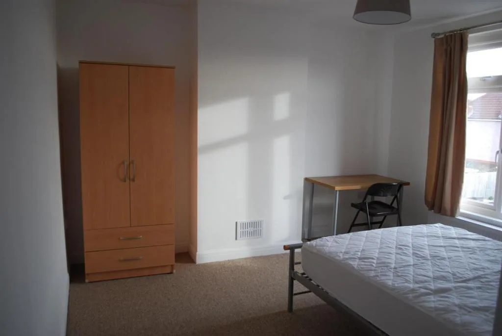 4 bedroom terraced house for rent