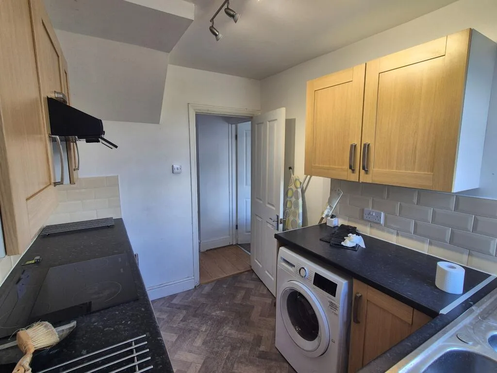 4 bedroom terraced house for rent