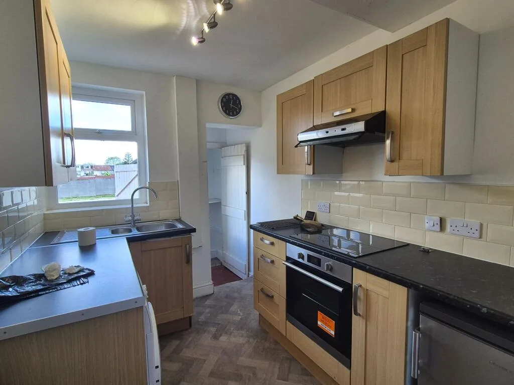 4 bedroom terraced house for rent