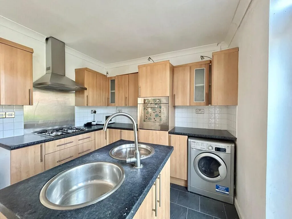 2 bedroom terraced house for rent