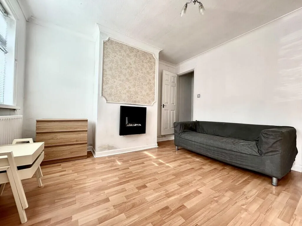 2 bedroom terraced house for rent