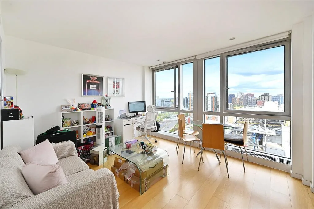 Studio flat for rent