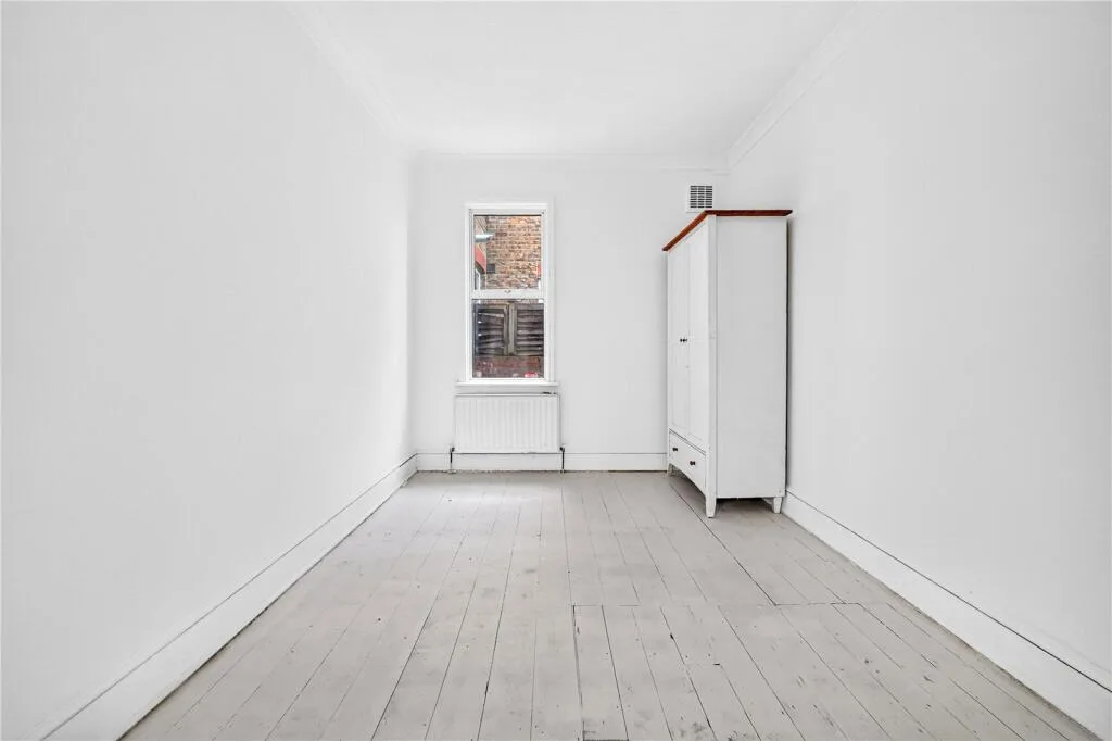 4 bedroom flat for rent