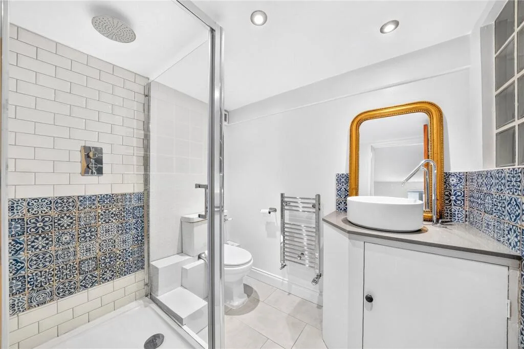 4 bedroom flat for rent