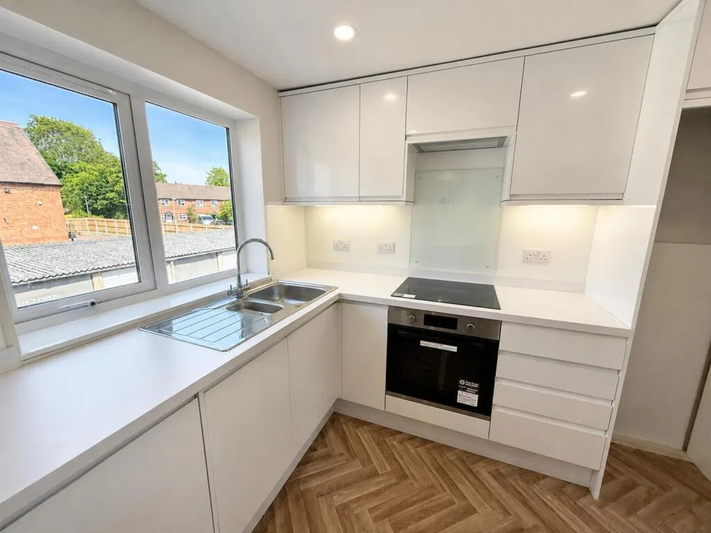 2 bedroom flat for rent