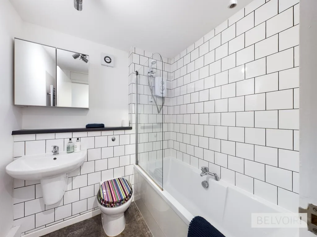 1 bedroom ground floor flat for rent