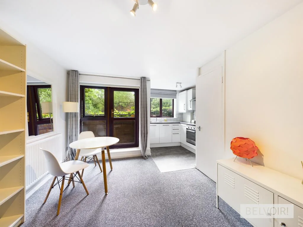 1 bedroom ground floor flat for rent