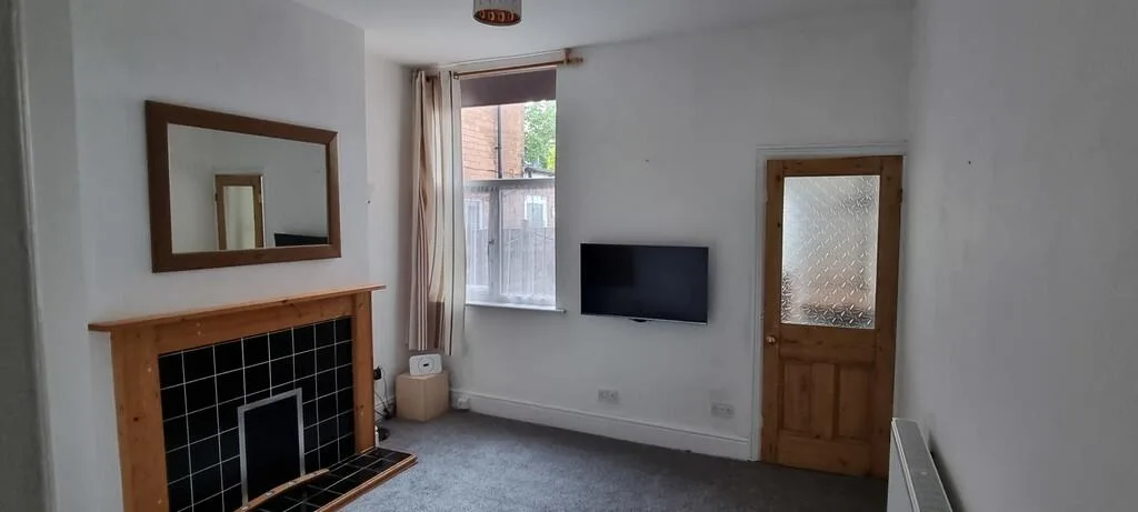 2 bedroom terraced house for rent