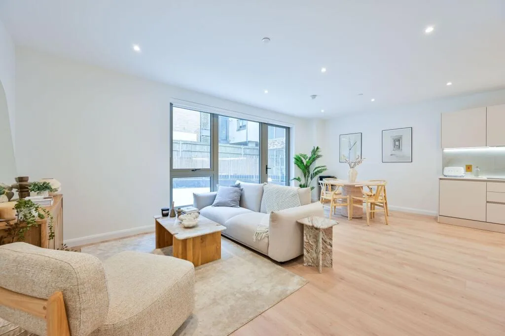 2 bedroom flat for rent