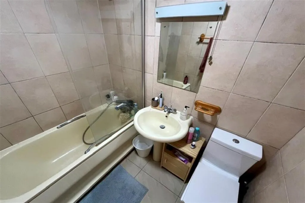 1 bedroom ground floor maisonette for rent